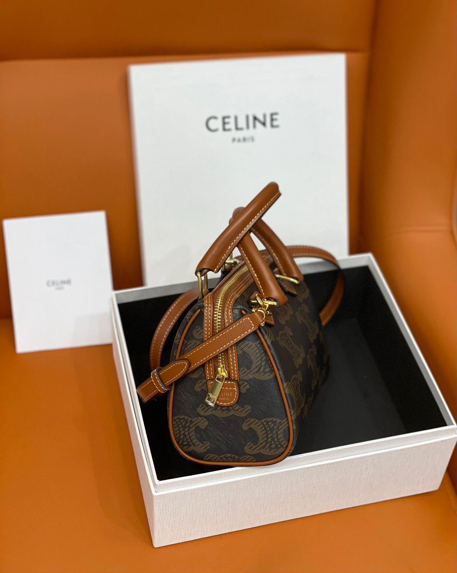 MOMO- high quality version 197582EIP.04LU cowhide item：C-B050A1003C